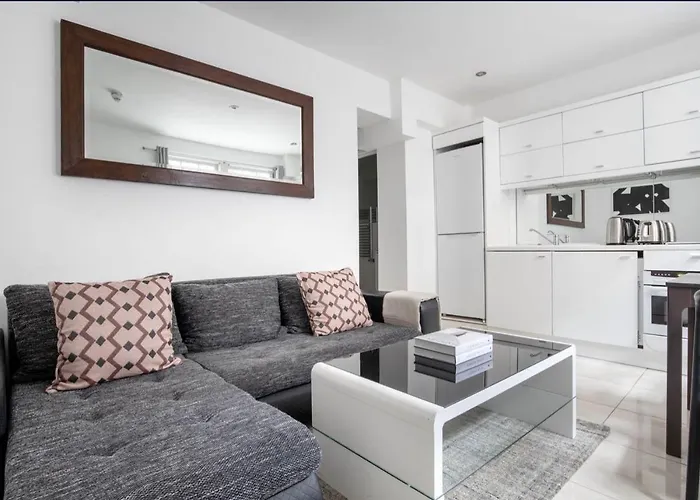 Londwell, Paddington & Hyde Park Urban Escape