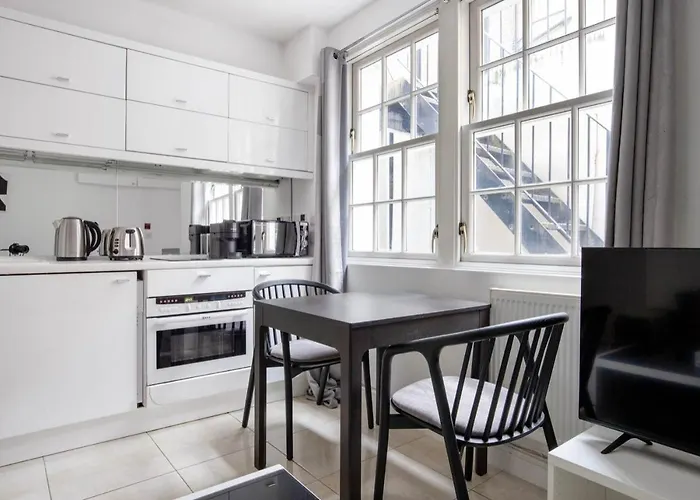 Londwell, Paddington & Hyde Park Urban Escape